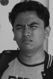 M Fariz Putra as Malik in Staycation 2024