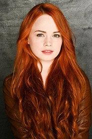 Nataliya Rodina as Elena in A Translator 2019