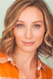 Annie Grier as Sarah Mickell in Naz & Maalik 2015