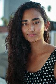 Raquel Orendain Shrestha as Alexis in Chrysanthemums 2021