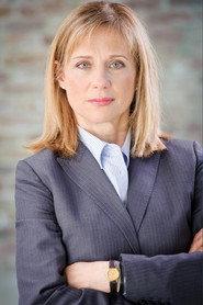 Hilary Strang as Pam in The Christmas Calendar 2017