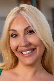 Christina Rapado as Sole in SOLE 2024