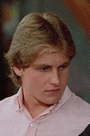 Thomas E. van Dell as Jerry in Under the Bed 2017