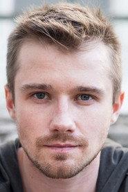 Sergey Shatalov as Игорь Макаров в молодости in The Sunflower 2020