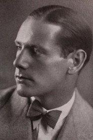 Robert Eckert as Gutsnachbar in Anna and Elizabeth 1933