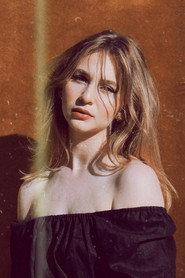 Isabella Richardson as Kate in Sublet 2026