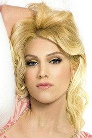 Hazel Atasever as Pelin in Joyful Youth 2007