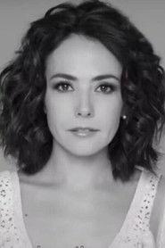 Evangelina Sosa as Laura in The Eye on the Nape 2001