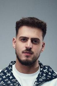 Jon Vlogs as Luca in Em Prova 2 2022