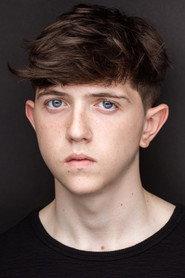 Gene Gurie as Reg in Dirty Little Rascals 2018