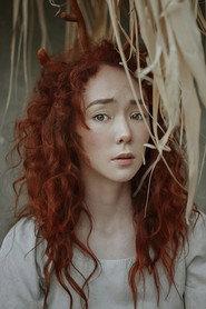 Kamila Nugmanova as Eva in Yellow Cat 2020
