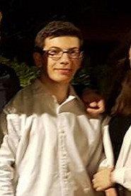 Luca Lasiu as Computer Expert in Non è mai Passato 2018