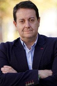 Antoni Daimiel as Presentador in Deporte+ entrevista en exclusiva a Ibai Llanos 2023