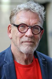 Dick Annegarn as Le gardien du cimetière in Mammuth 2010