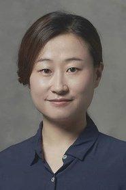 Lee Ji-hye as Nurse Choi in Blossom 2016