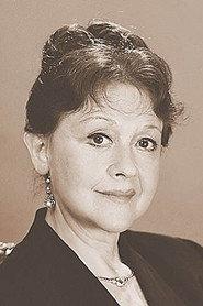 Lyudmila Pirogova as Варя in The Cherry Orchard 1983