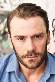 Daniel Wiemer as Jochen Schlüter in Insecure: All the Best for the Future 2020