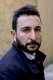 Alessandro Pennacchio as Spallitta Junior in Un mondo sotto social 2022