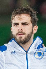 Miralem Pjanić as Himself in Ciro 2021