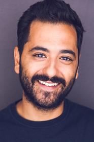Neimah Djourabchi as Bartender in Imitation Girl 2017