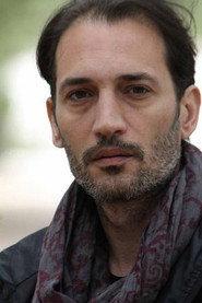 Luigi Iacuzio as Paco in Nessuno mi pettina bene come il vento 2014