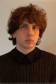 Danya Chernov as Jonas/Liam in L7: Eintauchen 2025