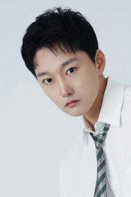 Li Zhuoyang as Zhang Jinglei in Curling Happiness 2022