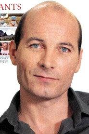 Philippe Drecq as Le juge in Papa et Maman s'ront jamais grands 2003