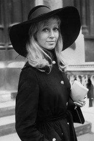 Elizabeth Rees-Williams as Self in The Ghost of Richard Harris 2022