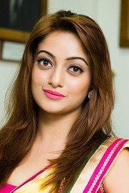 Manasi Naik as in Sakaal Tar Hou Dya 2025