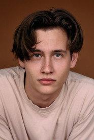 Adrian Bräunig as Mark in Goodbye Stranger 2025