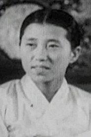 Yangchun Kim as Yoshiki's mother in Dear Soldier 1944