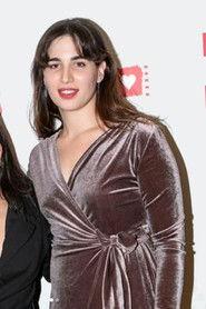 Hila Mann as Nitzan in All Eyes Off Me 2022