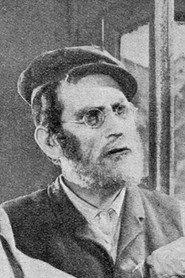 Ivan Kaveberg as Shimen-Ele Perchyk in Through Tears 1928