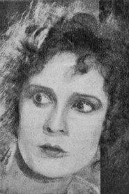 Asya Dodonova as Lidiya in His Career 1928