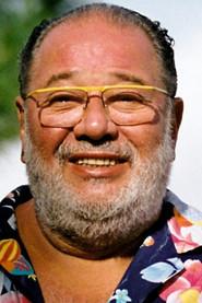 Carlos as A young man in La Lucarne magique 1971