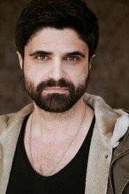 Maximilian Grill as Dr. Singh in Achtung Arzt 2011