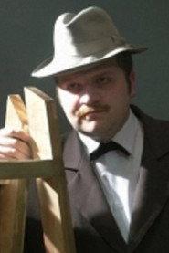 Yury Igitkhanyan as  in Ashtray 2011