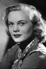 Marianne Simson as Inge Torff in Two in a Big City 1942