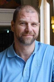 Johan Storgård as Johan Ahlbäck, rikosetsivä in Geography of Fear 2000