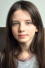 Lilly Rose Debos as Alice Cheval at 12 in The Ideal Palace 2019