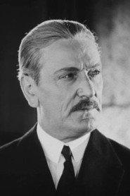 André Volbert as Le maire in The Italian Straw Hat 1928