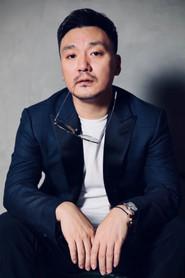Fei Zhenxiang as Erqiu in The Chef, The Actor, The Scoundrel 2013