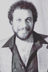 Kazem Afrandnia as  in The man in the mirror 1992