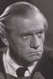 Georg Vogelsang as Alter Herr Krehlert in Quax in Afrika 1947
