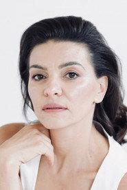 Marina Shoif as Key cast "Vicky" in Heroine 2 2020