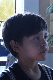 Gabriel Eringer as Lino (as a 4 years old) in The Pink Cloud 2021