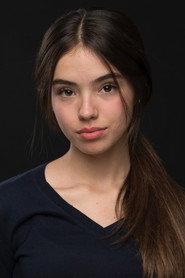 Venecia Franco as Qiao Shu in Close Your Eyes 2023
