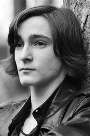 Max Renaudin as Maki (voice) in Zarafa 2012