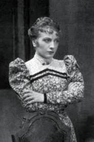 Nella Maria Bonora as Amante di Joe in The Old Lady 1932